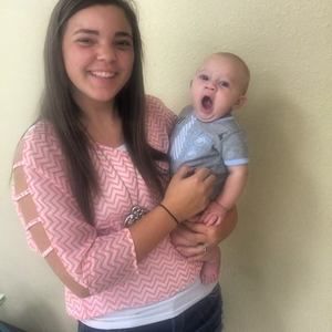 Meet your Posher, Sarah