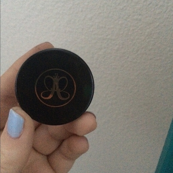 Anastasia Dip Brow Pomade in Soft Brown