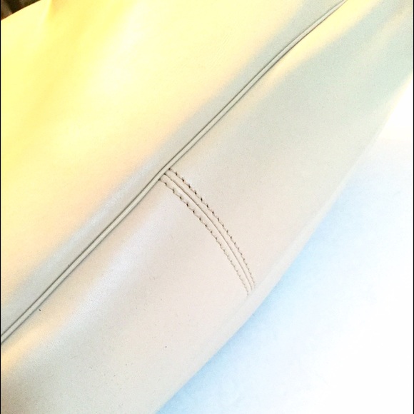 TIFFANY & Company Blair Ivory Leather Bag NWOT - Picture 3 of 7