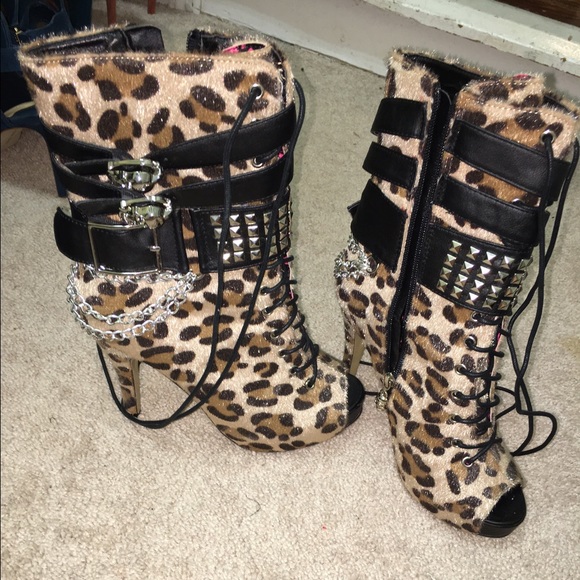 🚫SOLD🚫 - Picture 2 of 4