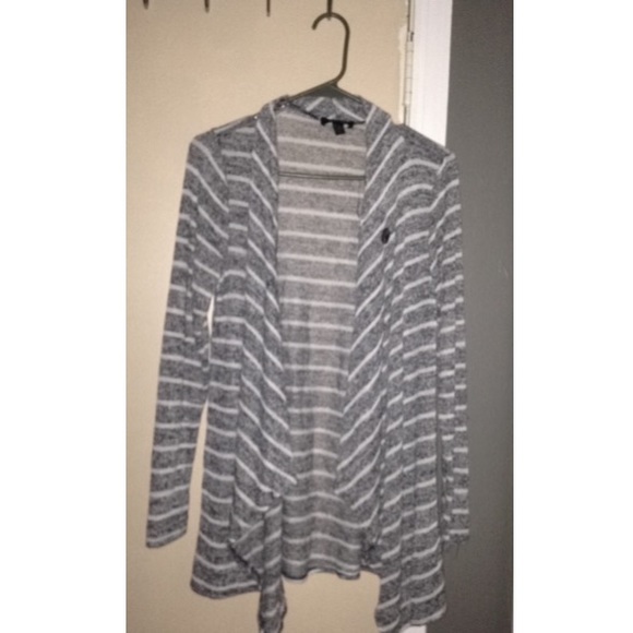 gray and white cardigan