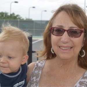 Meet your Posher, Crystal