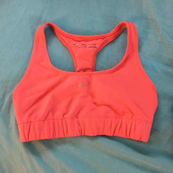 Nike sports bra dri fit
