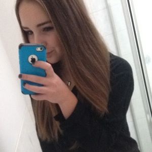 Meet your Posher, Emily