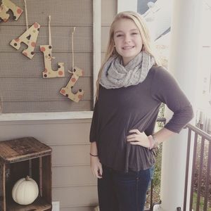 Meet your Posher, Bailey