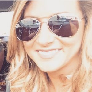 Meet your Posher, Nicolette