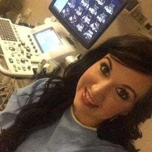 Meet your Posher, Abigail