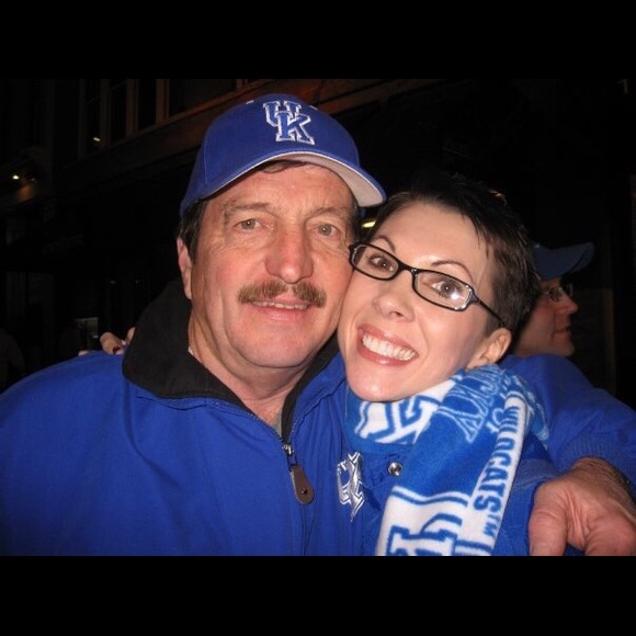 Meet your Posher, Leigh Anne - Picture 3 of 3