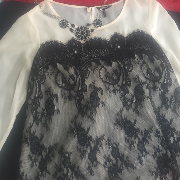 Blouse - Picture 1 of 4