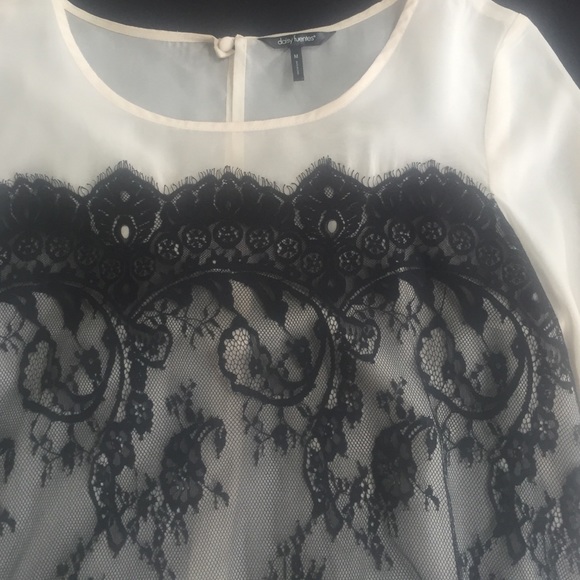 Blouse - Picture 3 of 4