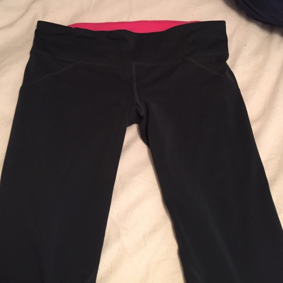 Under armour tights FLASH SALE 24 hours only!!!!