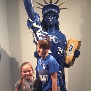 Meet your Posher, April