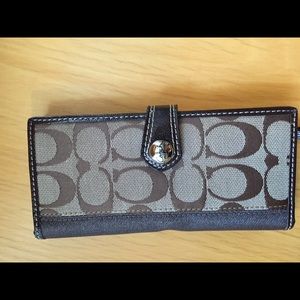 Coach wallet