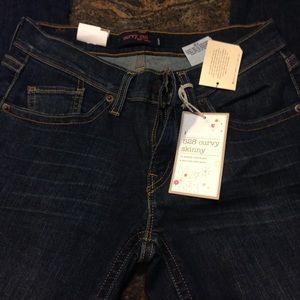 Levis 528 curvy skinny jeans
