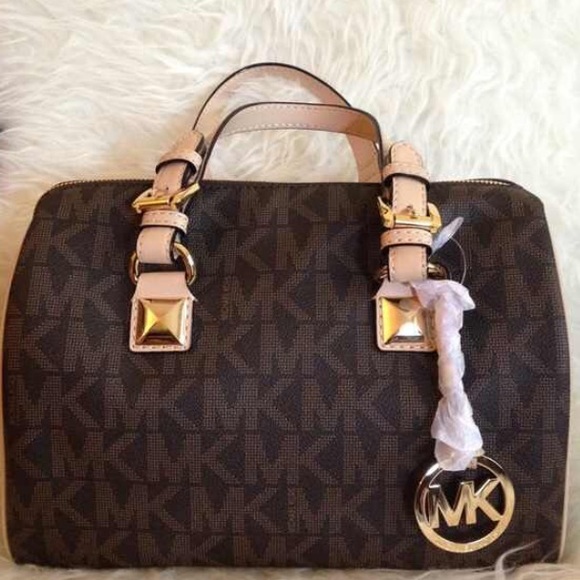 Large Michael Kors bag.