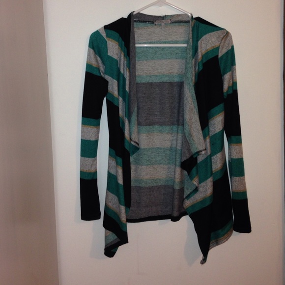Charlotte Russe Cardigan - Picture 1 of 2
