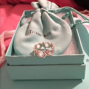 Palmo Picasso love and kisses ring