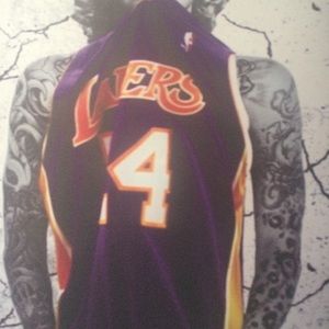 Meet your Posher, Manuel