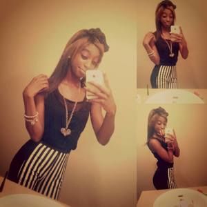 Meet your Posher, Whitney