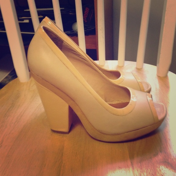 Vince Camuto Shoes Vince Camuto Shoes Sz 85 Poshmark