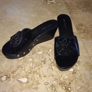 Nine west black wedge
