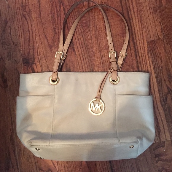 Michael kors tote