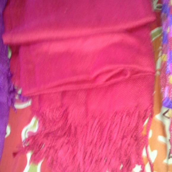 Scarf Bundle - Picture 3 of 4