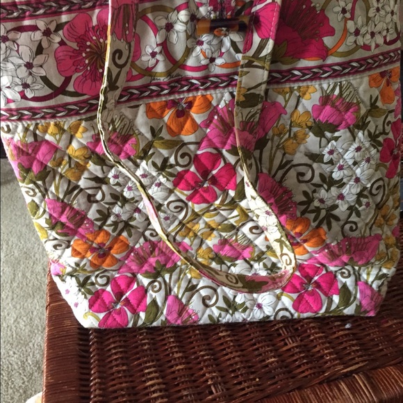 Vera Bradley tote