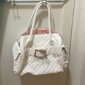 White hello kitty purse