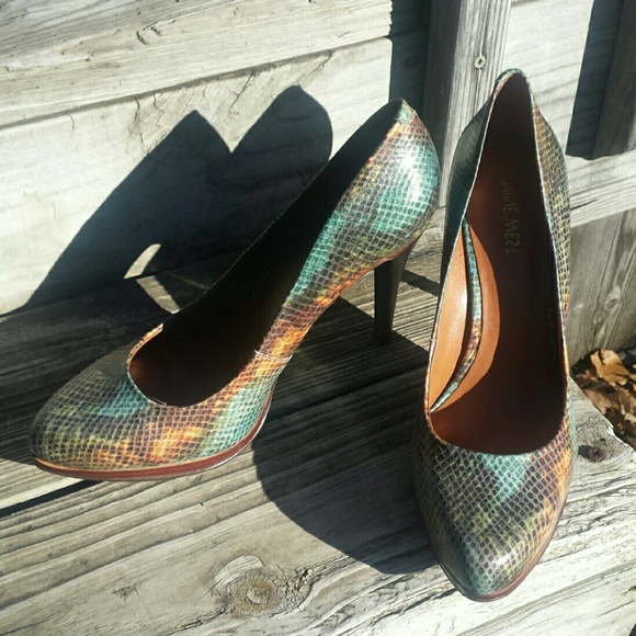 *Nine West* Sexy faux snakeskin pumps