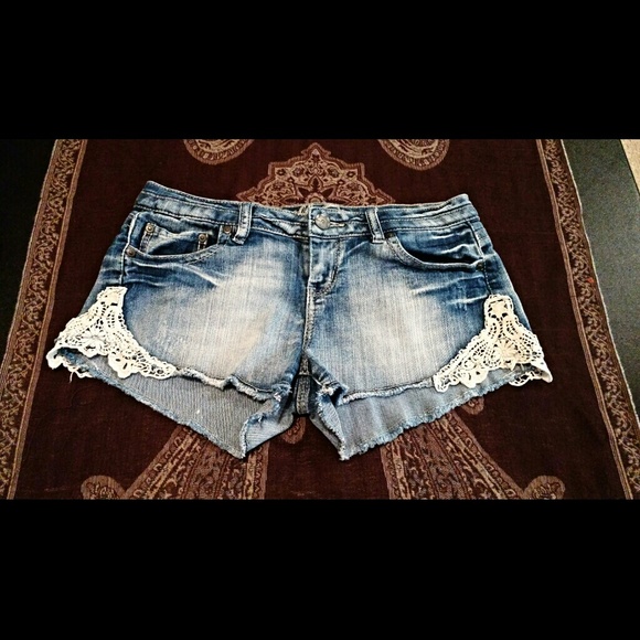 Low Rise Crochet Lace Boho Denim Cutoff Shorts