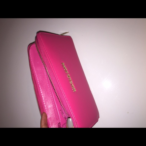 Michel kors wallet