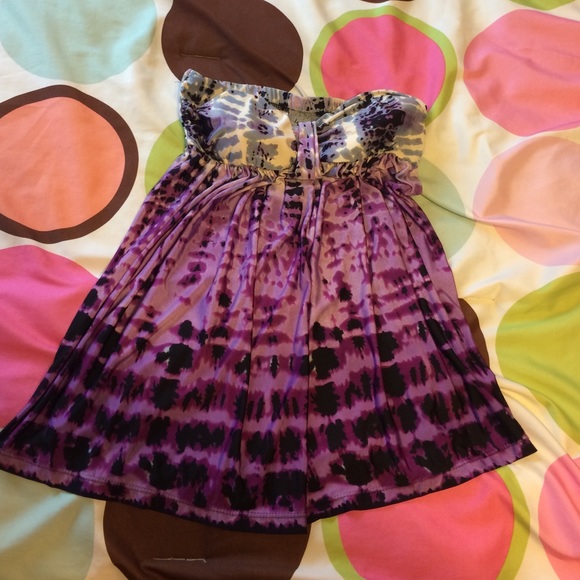 Daytrip purple, black, and white tube top