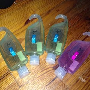 Avon shower gel set of 4