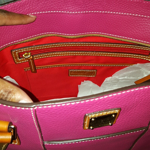 *** SOLD***NWT AUTH DOONEY & BOURKE LEX. SHOPPER - Picture 3 of 4