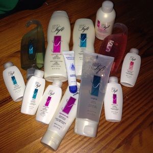 Avon Skin So Soft 14 piece set