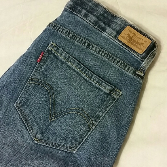 Levis 525 Perfect Waist woman's jeans