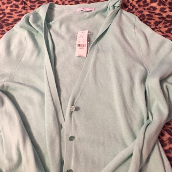 Cardigan - Picture 2 of 2