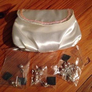 Sterling silver genuine pink freshwater pearl set