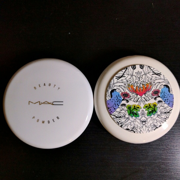 [ON HOLD for dtripps20] MAC beauty powders