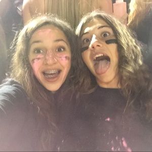 Meet your Posher, Angie