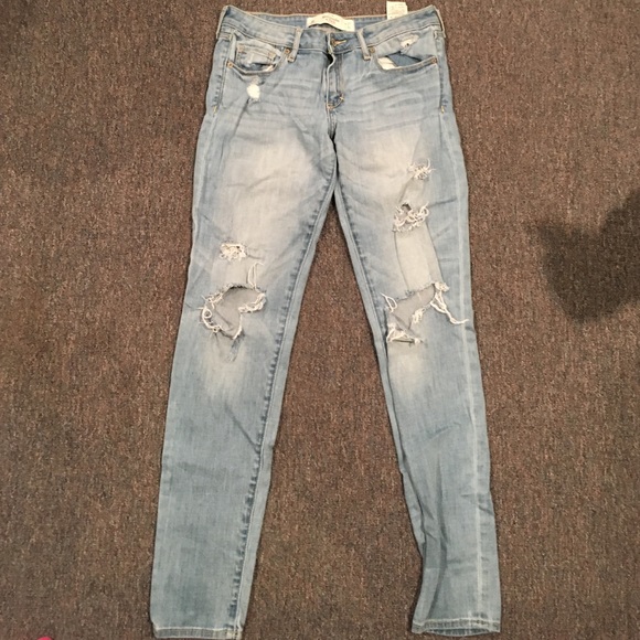 Light wash jean
