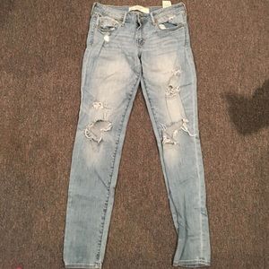 Light wash jean