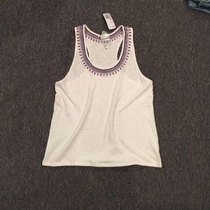 Beaded tank