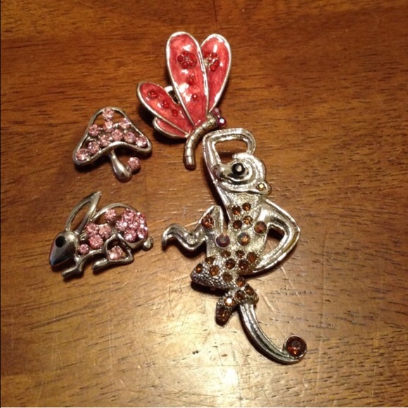 Monkey Pin