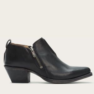 Frye Sasha Moto Shootie