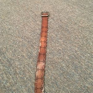A&E leather belt