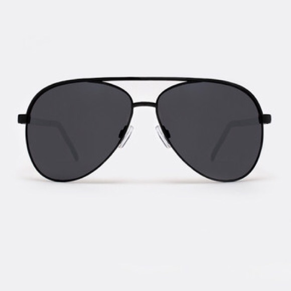 BNWT Quay Australia "Vivienne" Aviators