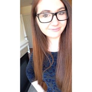 Meet your Posher, Ellen