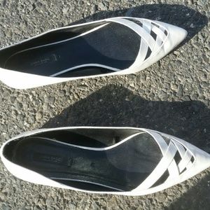 Patent white/pink flats Zara